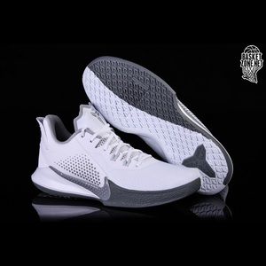 Nike Mamba Fury NWT 7.5